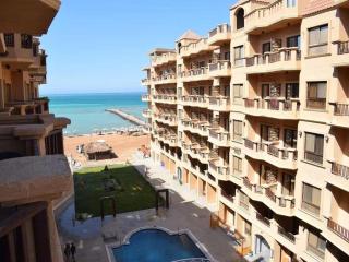 Turtles beach resort hourghada studio view sea view pool private beach jacuzzi security air-conditioned Cafe restaurant on the beach and a large sunny balcony - Hurghada - 5