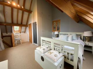 Beautiful country barn with hot tub and amazing views - Princes Risborough - 9