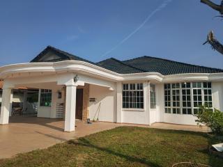 Padang Serai Cozy Roomstay Share Bathroom - Padang Serai - 2