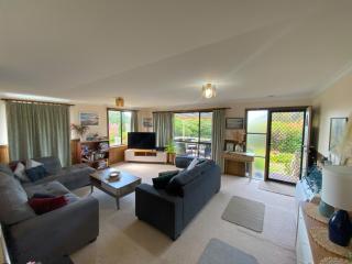 Parnella Cottage - Pet friendly - St Helens - 3