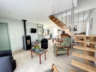 Maison rénovée 3 chambres, proche mer, jardinet équipé, centre-ville - FR-1-361-464 - 0