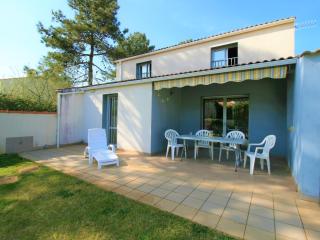 Maison avec Jardin près de la Plage, WiFi, 300m du Phare - FR-1-22-291 - 0