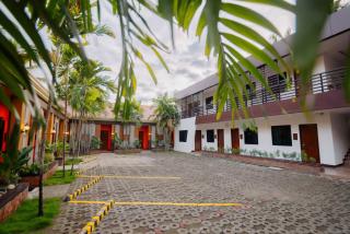 Jovinaj Travellers Inn - - 9