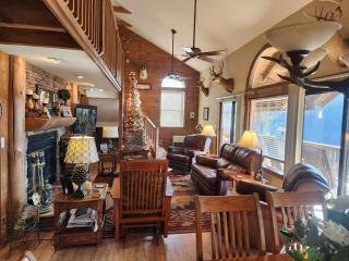 Buckhorn Lodge - Maggie Valley - 0