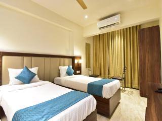 Hotel Candor Amigo Airoli Mind Space - Navi Mumbai - 4