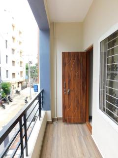 2 BHK Gachibowli AIG #302 - 3