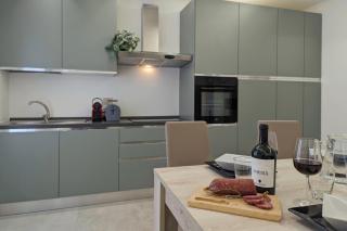 Minimal Apt Centro Wifi Clima by WeHostYou - Porto San Giorgio - 1