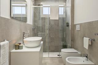 Minimal Apt Centro Wifi Clima by WeHostYou - Porto San Giorgio - 7