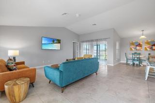 The Cape Escape Pet-Friendly Sleeps 7 - Cape Coral - 5