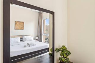 Cozy Studio in JVC - Dubai - 8