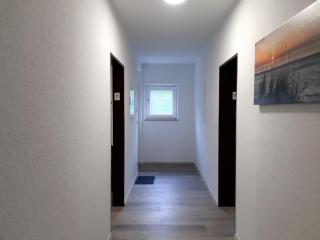 Chic Apartment with Balcony - Gelsenkirchen - 1
