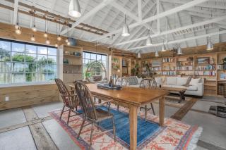 The Longwood Barn - 5