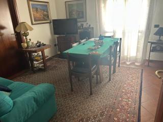Villetta centro Imola 4 adulti persone in matrimoniale, una piazza e mezzo e un singolo con parcheggio privato gratuito - Imola - 5