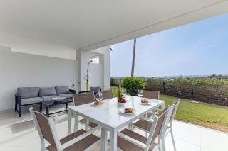2 Bedroom Ground Floor Apartment @ Estepona Hills! - Estepona - 0