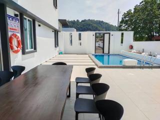 Dawn de Ville-Private Pool BBQ Karaoke 34-40pax - 3