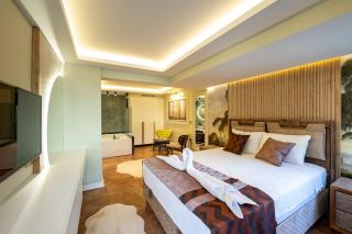 Fethiye Merkezde Jakuzili Lüks Daire - OcekHomes Meva - Fethiye - 0