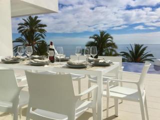 Designvilla with breathtaking view for 14 guests - Alicante - 3