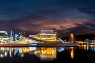 Prime Location: Spacious & Central - 8