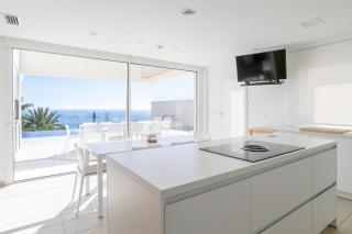 Designvilla with breathtaking view for 14 guests - Alicante - 2