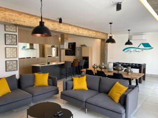Apartment Tribuna Center By Seric,15' walking to the beach - 1