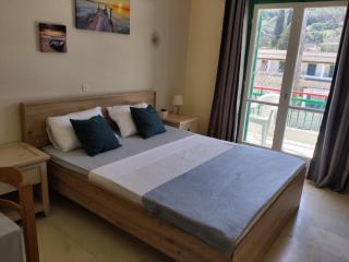 Jimmy's Apartments - Moraitika - 9