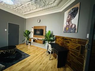6 the Curve unit 28 - Johannesburg - 1