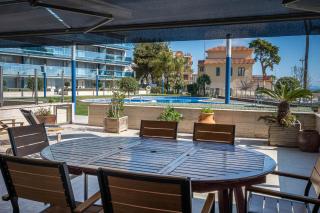 AT062 Planta baja en 1ra línea con salida a la piscina, completamente equipado - Torredembarra - 4