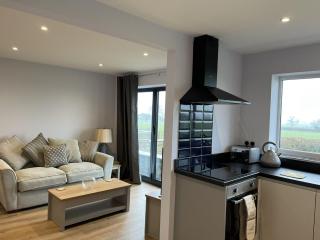 Genesis 1 bed cottage - Tunstall - 8