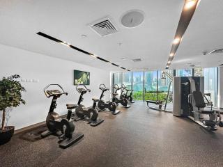 FIRST CLASS 2BR with Stunning Burj Khalifa View - Dubái - 7