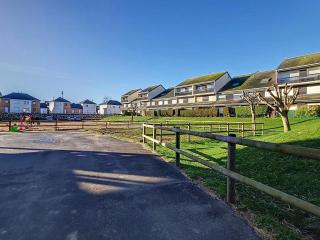 Duplex 8 pers proche mer avec balcon, parking et équipements complets - FR-1-746-17 - Courseulles-sur-Mer - 0
