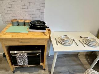Spacious en-suite private bath and kitchen Studio Flat Canary Wharf No 3 - London - 5