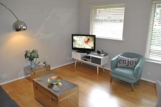 Two-Bedroom Apartment in Windsor - Windsor - 9