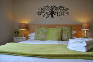 Two-Bedroom Apartment in Windsor - Windsor - 7