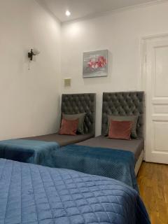 Central Park Family Apartments - 5