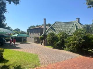 999 Pretorius street - 1