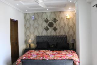 Makkah Tower E 11 F11 Junction One & Two Bed Apartment - Islamabad - 6