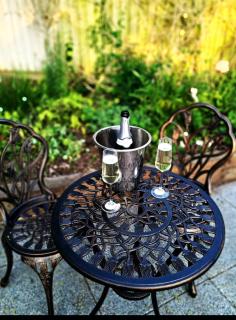 The Annex, Stratford Upon-Avon - 1