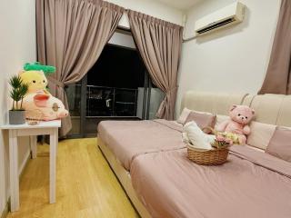 金海湾@DangaBay YI JIA Homestay3房2厕顶楼豪华版4-12人适合家庭入住 - Johor Bahru - 8