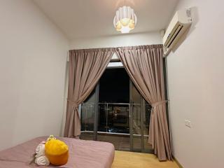 金海湾@DangaBay YI JIA Homestay3房2厕顶楼豪华版4-12人适合家庭入住 - Johor Bahru - 5
