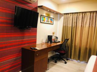 Astra Hotels & Suites - Kadubeesanahalli ,Opposite Oracle and JP Morgan, Marathahalli Outer Ring Road - Bangalore - 3
