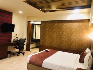 Astra Hotels & Suites - Kadubeesanahalli ,Opposite Oracle and JP Morgan, Marathahalli Outer Ring Road - Bangalore - 9
