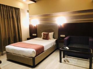 Astra Hotels & Suites - Kadubeesanahalli ,Opposite Oracle and JP Morgan, Marathahalli Outer Ring Road - Bangalore - 5