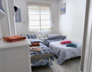 Alba Apartman Torrevieja - Torrevieja - 1