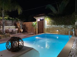 Pool Garden House near the Sea - Vari - 1