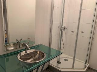 Exclusive Ferienwohnung Monteurwohnung 8 Personen - Oberhausen - 5