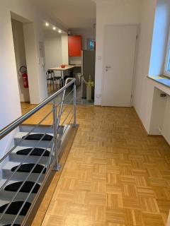 Exclusive Ferienwohnung Monteurwohnung 8 Personen - Oberhausen - 1