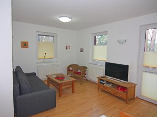 Einladendes Ferienhaus mit Garten - Trassenheide - 6
