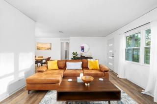 Modern Home Near UF, Stadium - Private Gazebo - Gainesville - 7
