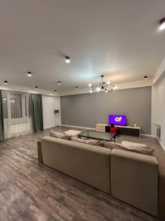 Modern 2 bedroom apartment on Pushkin street - Yerevan - 1