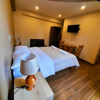 Laguna House - Huaraz - 2